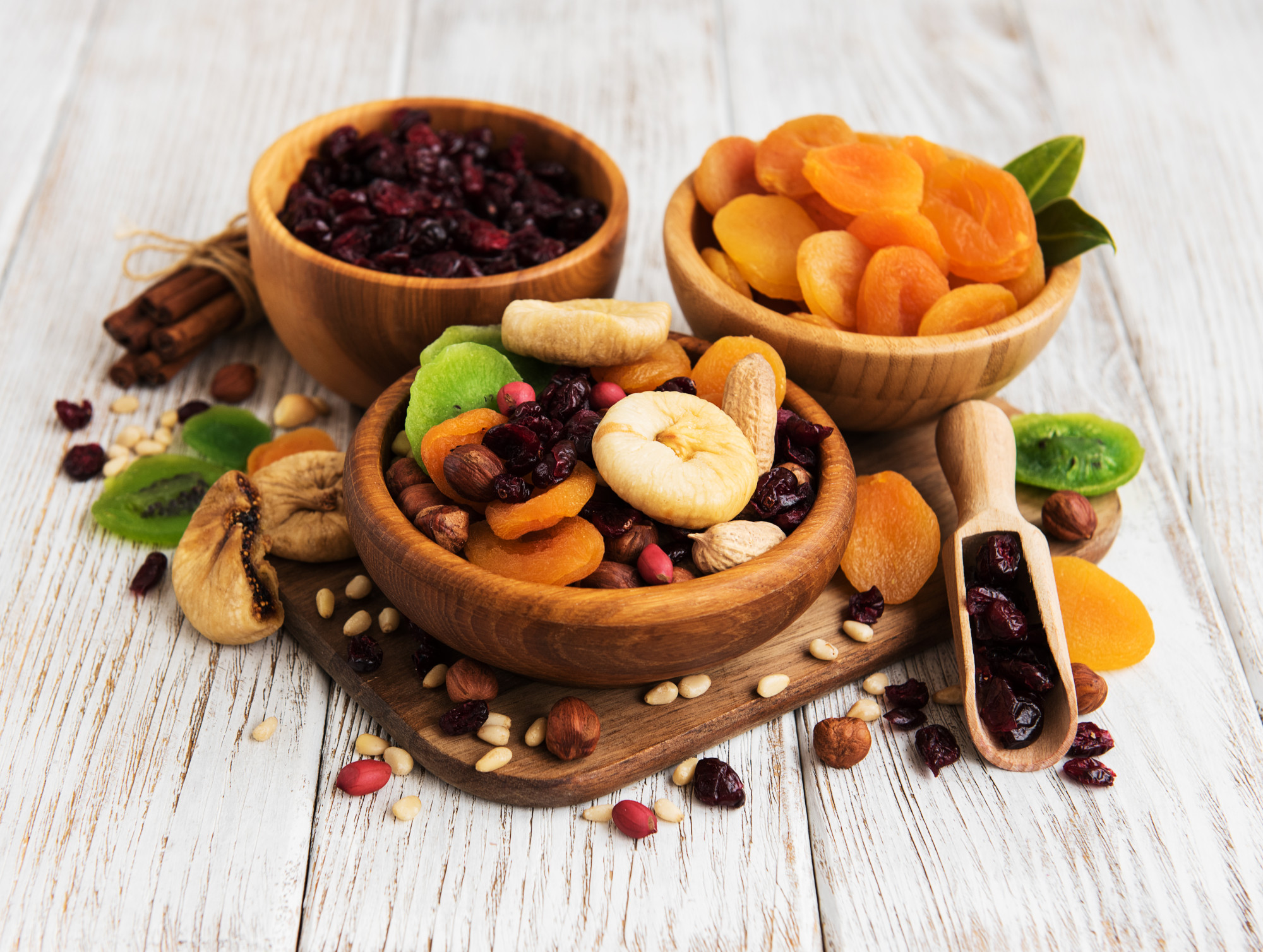 mixed-dried-fruits_87742-5717